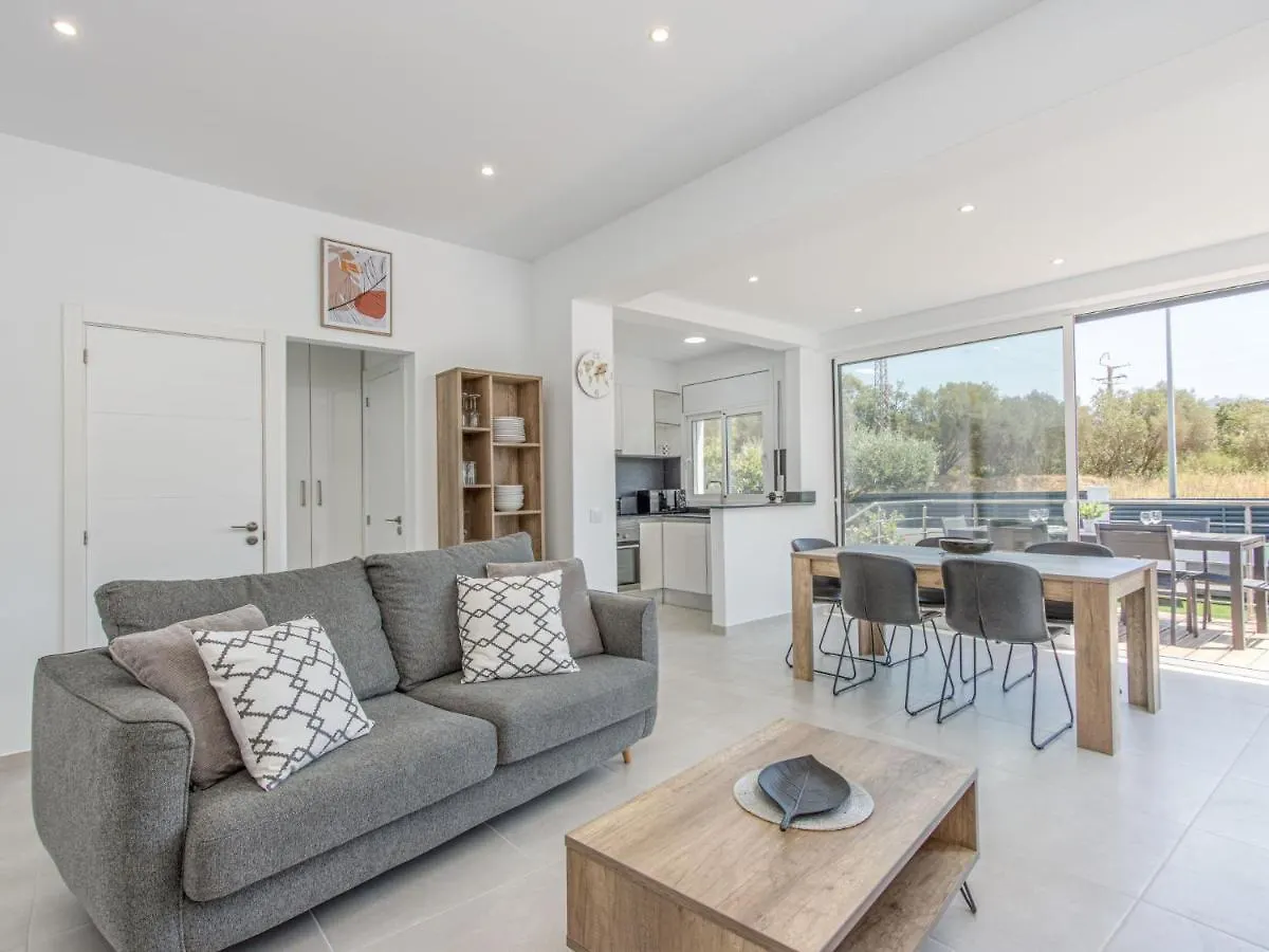 Villa Girones By Interhome Roses