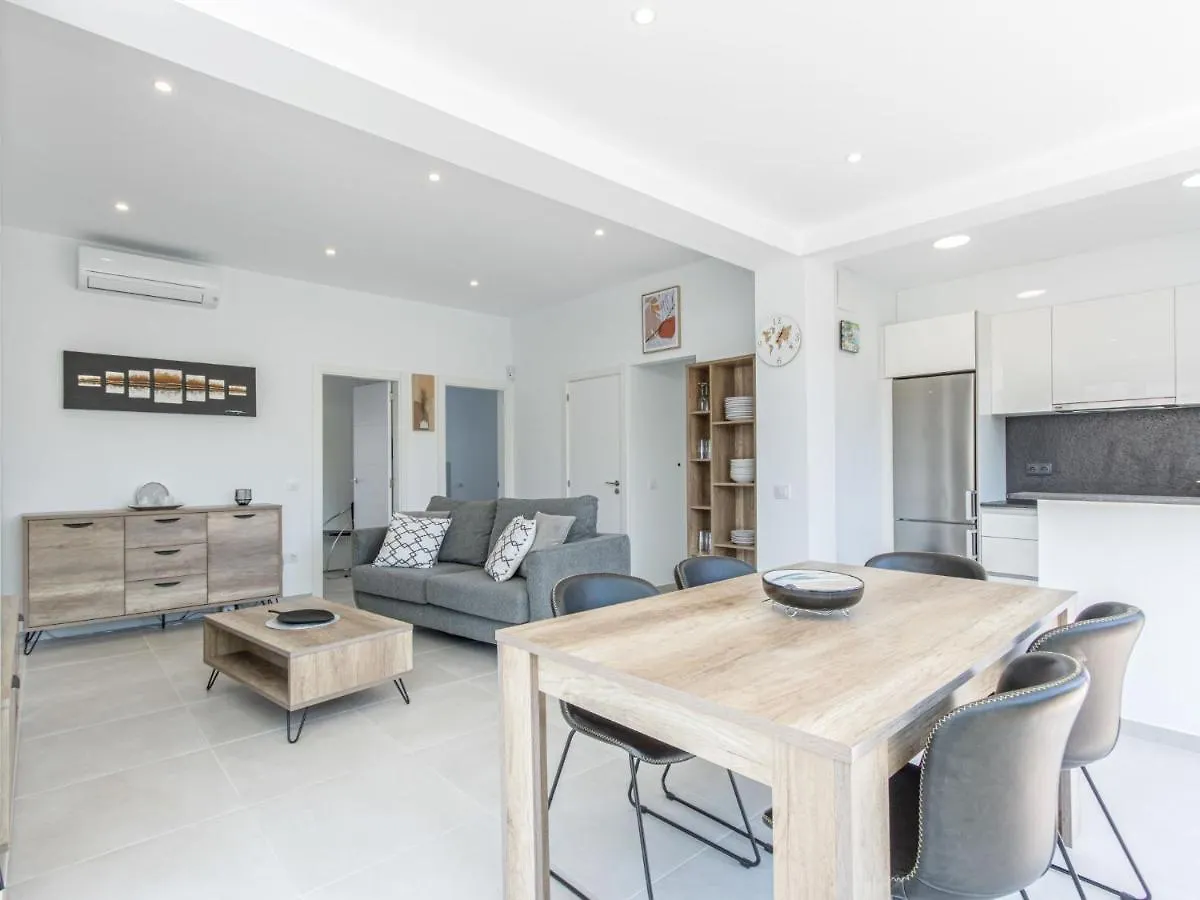 Villa Girones By Interhome Roses